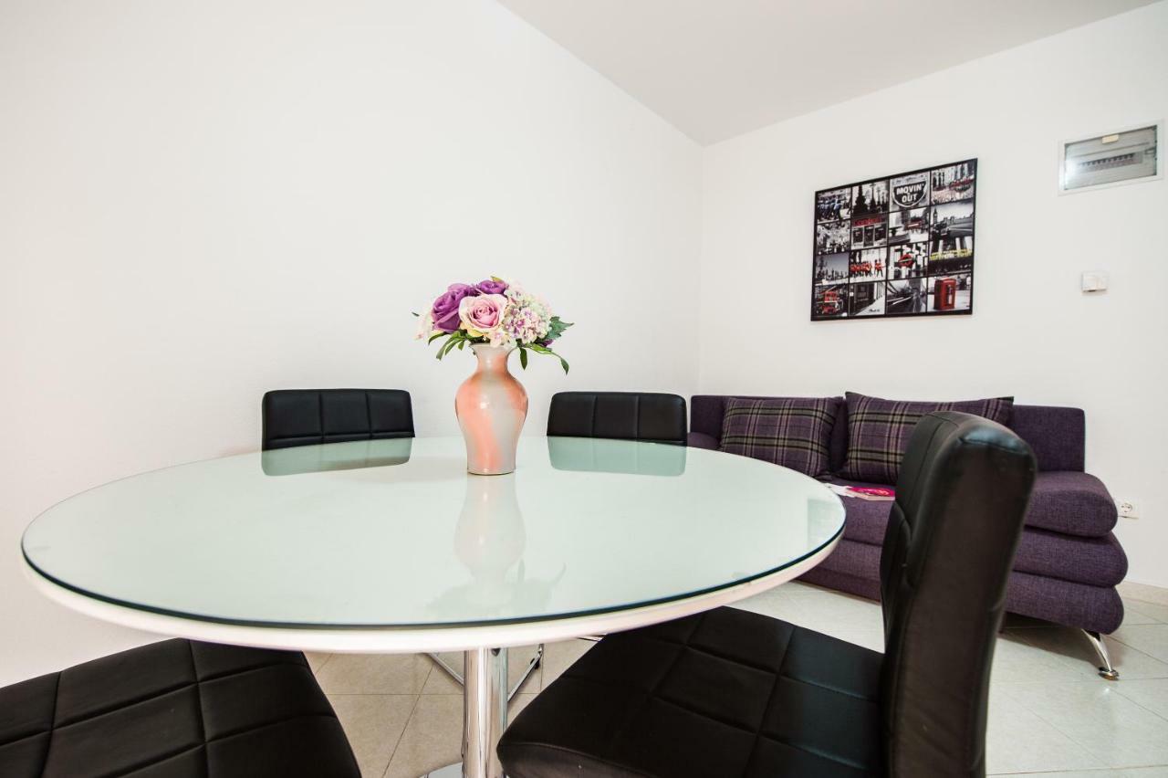 Apartmani Mila Podstrana Exteriér fotografie