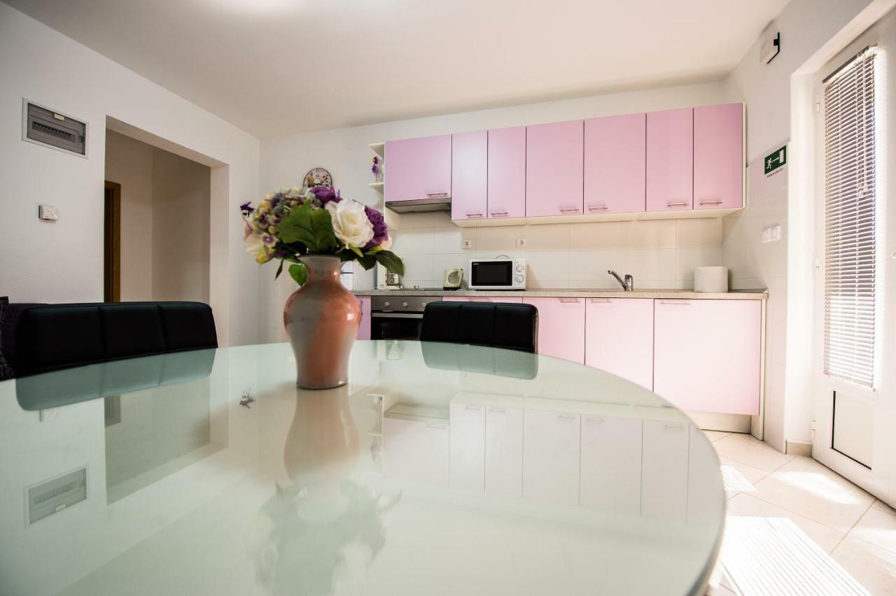 Apartmani Mila Podstrana Exteriér fotografie
